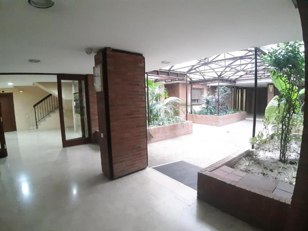 Plaza Puerta Nueva Apartment Murcia Ngoại thất bức ảnh